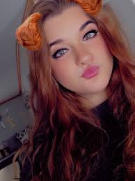 MMarvel🎱🏜️🎀 (@mermaidhairlyfe)