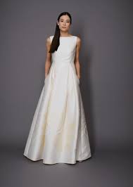 Mit unseren tipps finden sie das passende brautkleid. Hochzeitskleid Bobbette5 L Designer Hochzeitskleider L Talbot Runhof Talbot Runhof