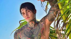Mainly a left winger, he can also play as an attacking midfielder. Filtran Video De Influencer Yeferson Cossio Masturbandose Xxx