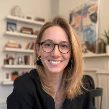 Hallie Bates's Instagram, Twitter & Facebook