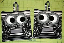 Pin By Arlette Glaude On Placemats Pot Holder Sewing Projects Comfort And Joy Quilts