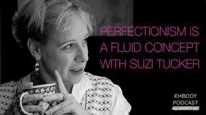 Suzi Tucker's Instagram, Twitter & Facebook