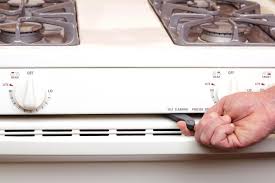 The oven door will unlock once the oven has sufficiently cooled (typically about an hour after the cleaning cycle has ended). Self Cleaning Oven Instructions Lovetoknow