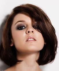For girls who want style on the cheap, try blowing out your hair at home. How To Do A Mid Length Layered Blow Dry