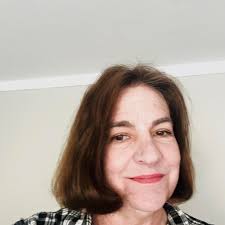 Who is a great hair dresser in the area for color services?