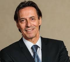 Ryan Westlake's Instagram, Twitter & Facebook