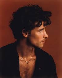 Profil Shawn Mendes, Mengaku Masih Mencari Preferensi Seksualnya