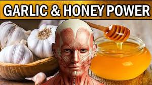 The Benefits of Eating Garlic and Honey