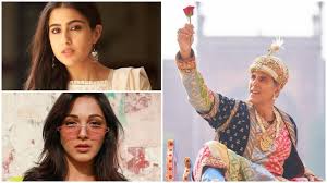 It was a student that suggested that he try modeling. How Old Were Akshay Kumar S Leading Actresses When He Made His Bollywood Debut Movies News