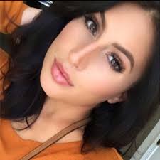 Brianna Lennon and Daniel Oakes' Wedding Website