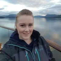 50+ "Vicky Piper" profiles