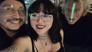 Hey, Sooo first time trying this, moved to San Diego because decided to  become government property and looking for new freinds, male and female  friends. I'm 21, great ￼ sense of humor,