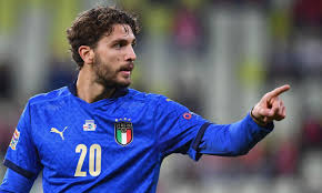 Premio giacomo bulgarelli 2020 manuel #locatelli premiato come miglior centrocampista del campionato scorso. Italia Splendido Locatelli Il Milan Non Lo Rivuole La Juventus Incombe Ilbianconero Com