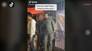 Tinggi badan ira adalah 135cm dan tinggi badan andi adalah 150cm perbandingan tinggi badan ira. Ygywi Kgluujrm