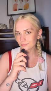 Vampire Weekend, St. Vincent, and Justice are all giving me a little bit of  2007 with their new albums as a treat. If Paolo Nutini drops a “New New  Shoes”, I will