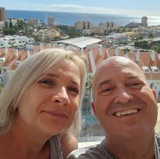 Hi everyone just a quick question is a gb10 edition worth anymore than a  normal smart thanks in advance