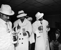 Players Ball Bishop Don Magic Juan Player S Ball For Pimps 2002 Ph Yvette Marie Dostatni Ball Theme Party Editorial Fashion Retro Fashion