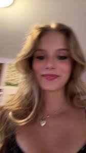 Simone Bailey's Instagram, Twitter & Facebook