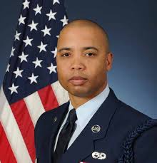 A PUBLICATION OF THE 502nd AIR BASE WING INSIDE