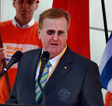 Some went further and slammed the australian olympic committee boss for behaving like a bully. John Coates Jurist Wikipedia