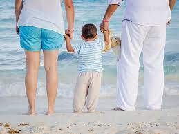 Pleural mesothelioma originates in the lining of the lungs. The Story Of A Mesothelioma Cancer Caregiver Giving Care By Silvert S