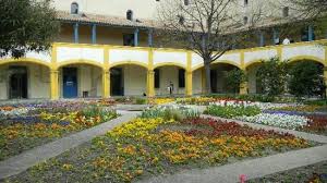 Provence Reservation Day Tours Le Jardin De La Maison De Sante A Arles Painted By Van Gogh In 1889