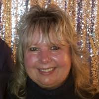 Rosemary Aguinaga's Instagram, Twitter & Facebook