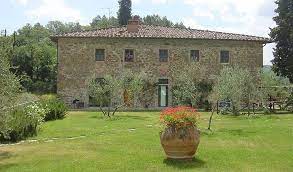 L Ozio In Collina E Situato In Posizione Strategica Nel Cuore Della Toscana Tra Firenze E Siena Culla Della Cultura I Case Di Campagna Agriturismo Toscana