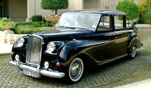 From there you will be shown a list of the top ranking websites offering that kind of service in your area. Most Popular Classic Vintage Wedding Cars