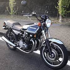 kz1000mk2 a3a na instagrame 朝日をあびにチョイ乗り kawasaki カワサキ kz1000mk2 z1000mk2 z1r z750fx 角z z1 z2 kz1 kawasaki bikes classic bikes classic motorcycles