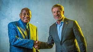 Bafana bafana coach stuart baxter earns a lot less than it was originally believed after it emerged this week that the briton's monthly earnings are. Gqowx4xsgzwjhm