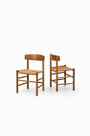 Borge Mogensen Shaker Dining Chairs By Fdb Mobler In Denmark 2 Dining Chairs Chair Mcm Chair