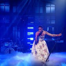 Henry cavill's got a new girlfriend!!! Xvgoqztpg53xym