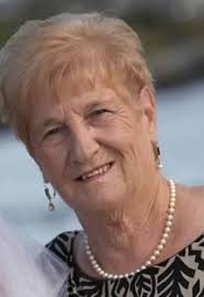 Lucille Angelo's Instagram, Twitter & Facebook