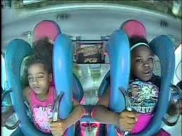On may 12, 2018, a park employee was injured when he was pinned under the ride. Two Girls Freak Out On Slingshot Ride Funny Gif Funny Video Clips Funny Pictures