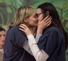 According to orange is the new black's alex and piper, the couple that manipulates together, stays together. Orange Is The New Black Star Discusses Alex And Piper S Future