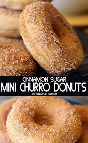 Baked Churro Donuts Are An Easy Homemade Donut Recipe Coated In Cinnamon Sugar They Taste Just Like En 2020 Beignets Faits Maison Recette Sans Cuisson Idee Recette