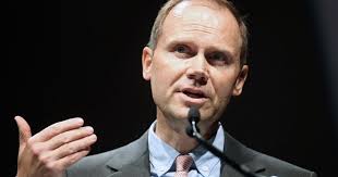 Morningstar billionaire Mansueto donates $35 million to University of  Chicago