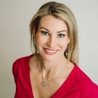 Carol Keown's Instagram, Twitter & Facebook