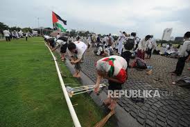 Bagaimana cara, niat wudhu, syarat, rukun dan doa serta apa pengertian dan hukum. Mengungkap Rahasia Wudhu Republika Online