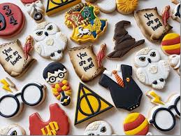 explore some of typepad s best harry potter cupcakes harry potter birthday cake harry potter cake