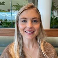 200+ perfiles de «Goldsmith»