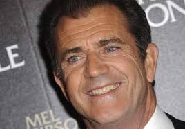 Résultat de recherche d'images pour "coiffure Mel Gibson"