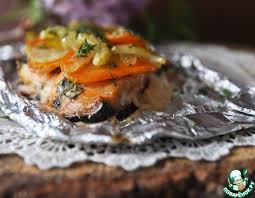 рыба запеченная в фольге с овощами рецепт с фото Recept Losos Zapechyonnyj V Folge S Ovoshami Eda Kulinariya Zapechennyj Losos