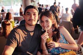 Penasaran keseruan virtual photoshoot enzy storia bersama ibunya? Sudah Menjalin Hubungan Selama 3 Tahun Benarkah Enzy Storia Dan Rama Akan Melangsungkan Pernikahan Media Berita Online