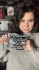 ✨ Ash Rojas 📚 Booktok (@porcelainb3auty)