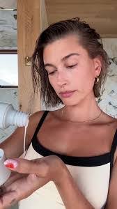 Hailey Pop's Instagram, Twitter & Facebook