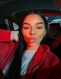 Aaliyah Andrade's Instagram, Twitter & Facebook