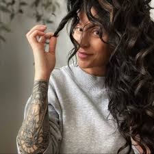 Kristin Rinker's Instagram, Twitter & Facebook