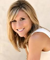 What It's like to Live with an Eating Disorder: 10 Women Share Their  Stories